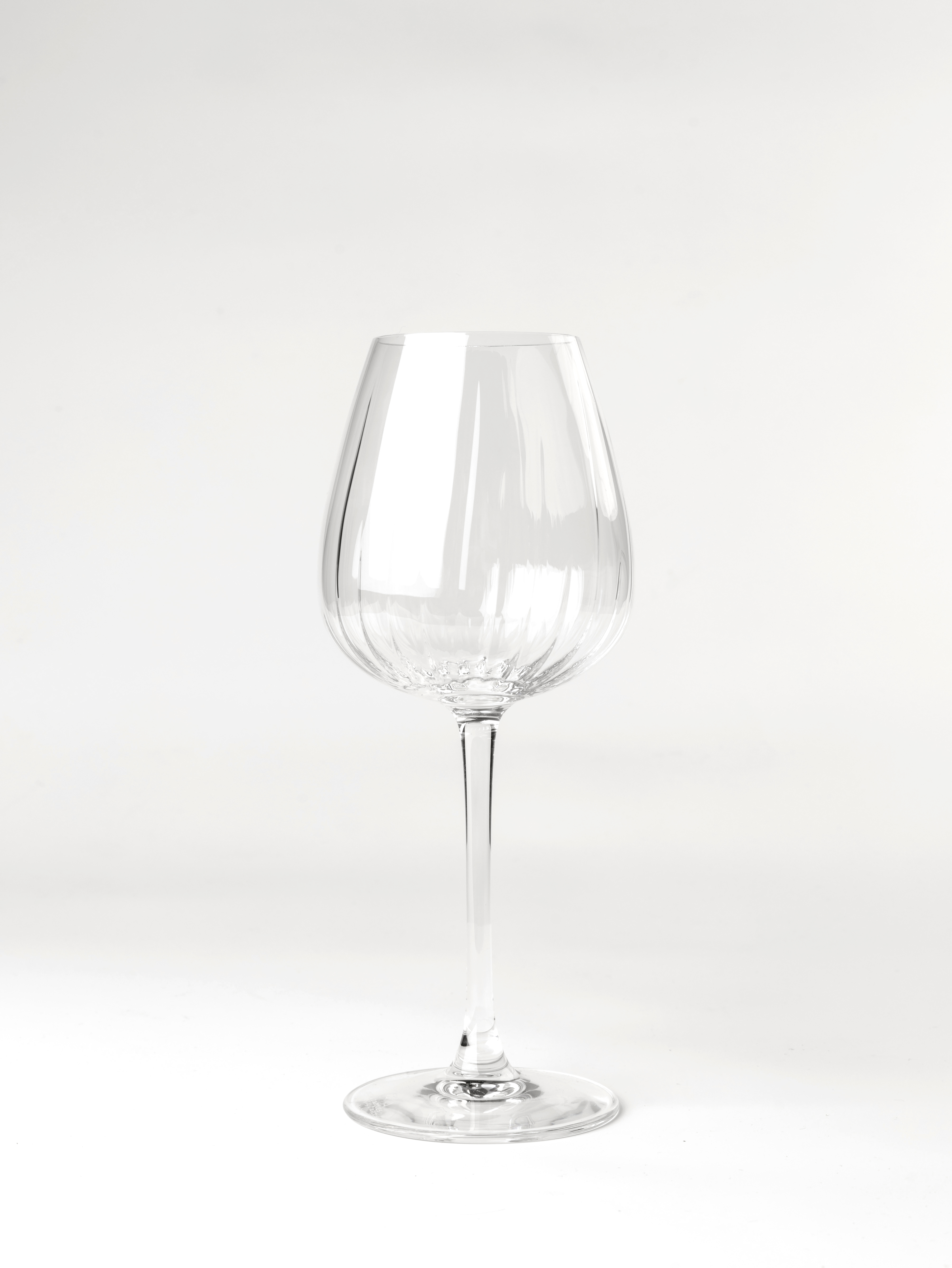 Бокал для вина 470 мл. d=60 мм. h=230 мм. хр.стекло Свирли /4/8/320/